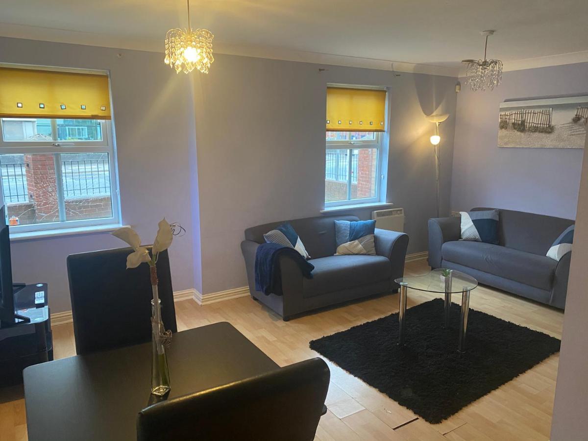 Bambz Apartment 3 Manchester Extérieur photo