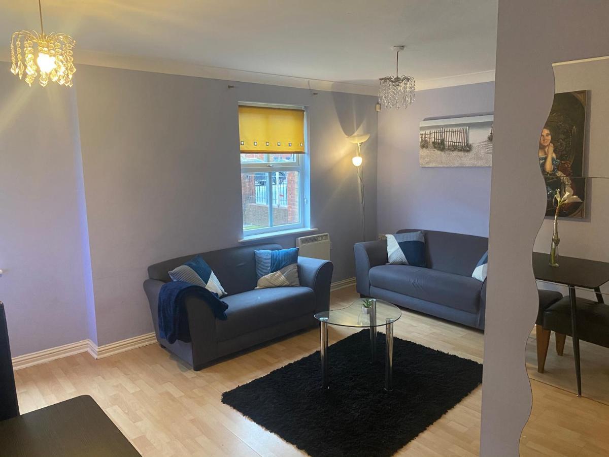 Bambz Apartment 3 Manchester Extérieur photo