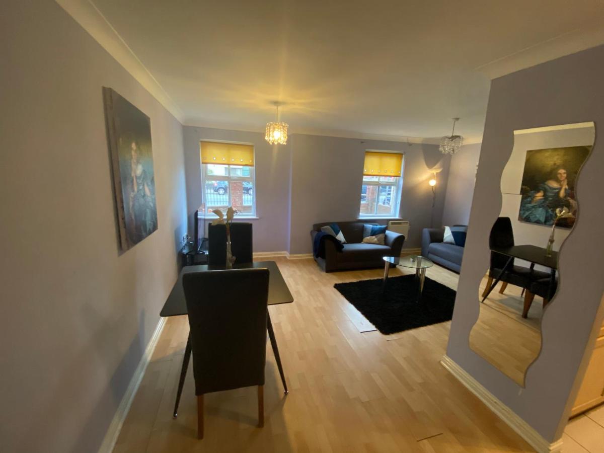 Bambz Apartment 3 Manchester Extérieur photo